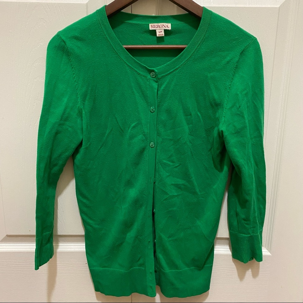 Green Cardigan size S